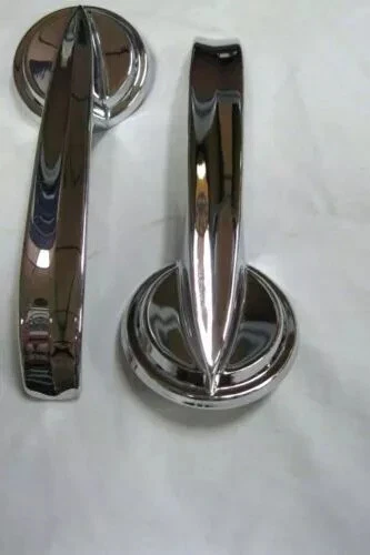 Ford Fairlane 1962 juego de manivela y manivela cromada hace ambas puertas Foto 2 de 4