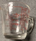 Vintage Pyrex Measuring Cup 508  1 Cup 8oz Red Lettering Closed D Handle