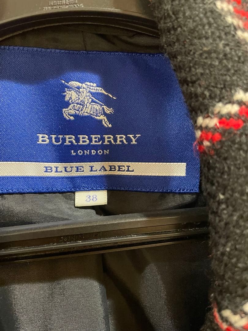 Burberry Blue Label Check Wool Pleated Coat, Size38(US-S), Good Condition, Rare image 2