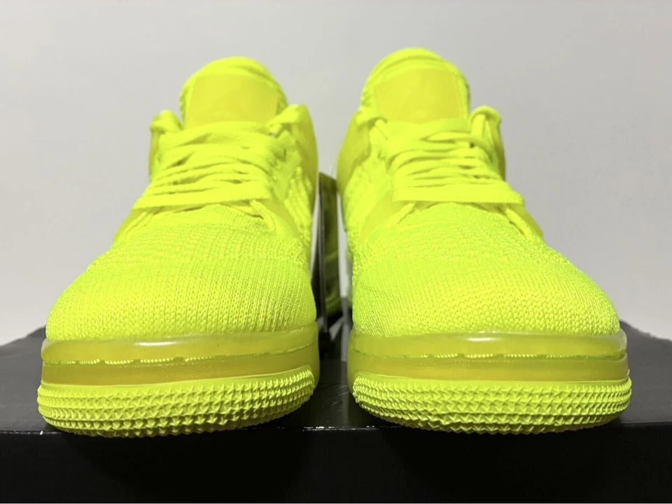 Deadstock 2019 Nike Air Jordan 4 Retro Flyknit Volt-黑色 AQ3559-700 男式 Us8.5 — 第 4/4 张图片