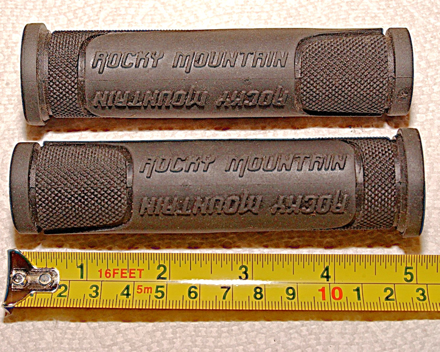 Rocky Mountain MTB Gravel Bike Hand GRIPS, Black, 125mm for 