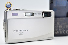     Excellent 5 Fujifilm FinePix Z900 EXR Digital Camera Silver From Japan