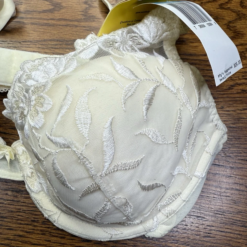 Wonderbra Extravagance Padded Bra 36C Floral Embroidered STYLE 7515 - Image 2 of 4
