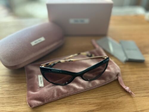 MIU MIU Black Sunglasses Cat Eye SMU080 Made in Italy - Picture 4 of 4