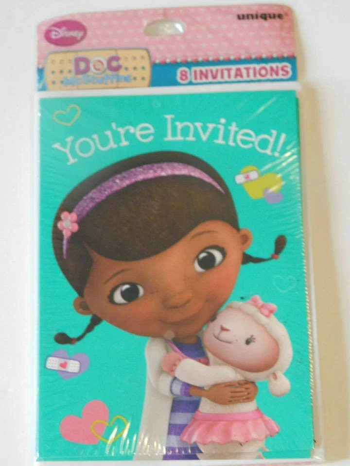 Paquete de 8 invitaciones de fiesta de cumpleaños Doc McStuffins Disney Foto 2 de 4