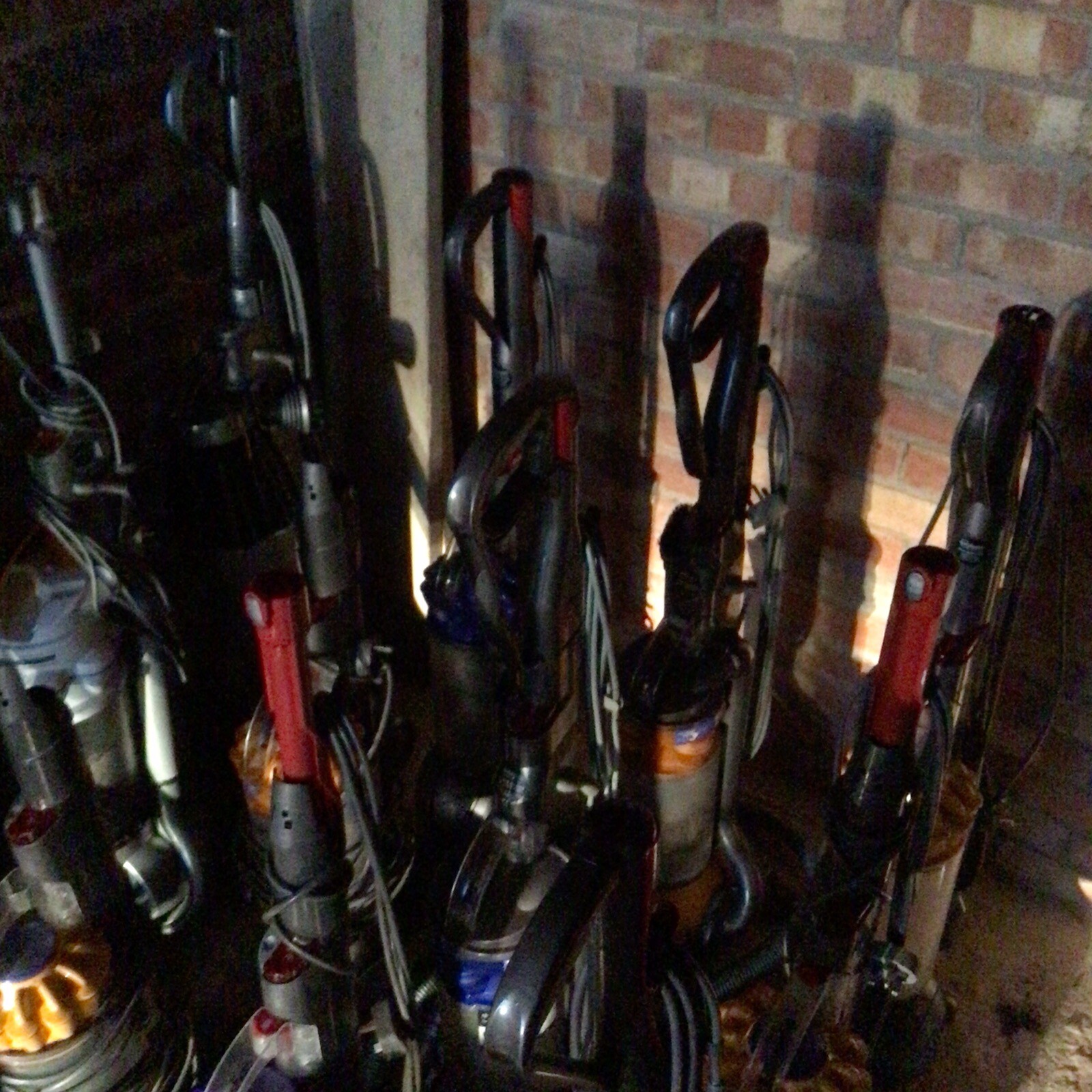Dyson Vacuum Cleaners Ball Cordless Etc Job Lot Spares Or Repairs