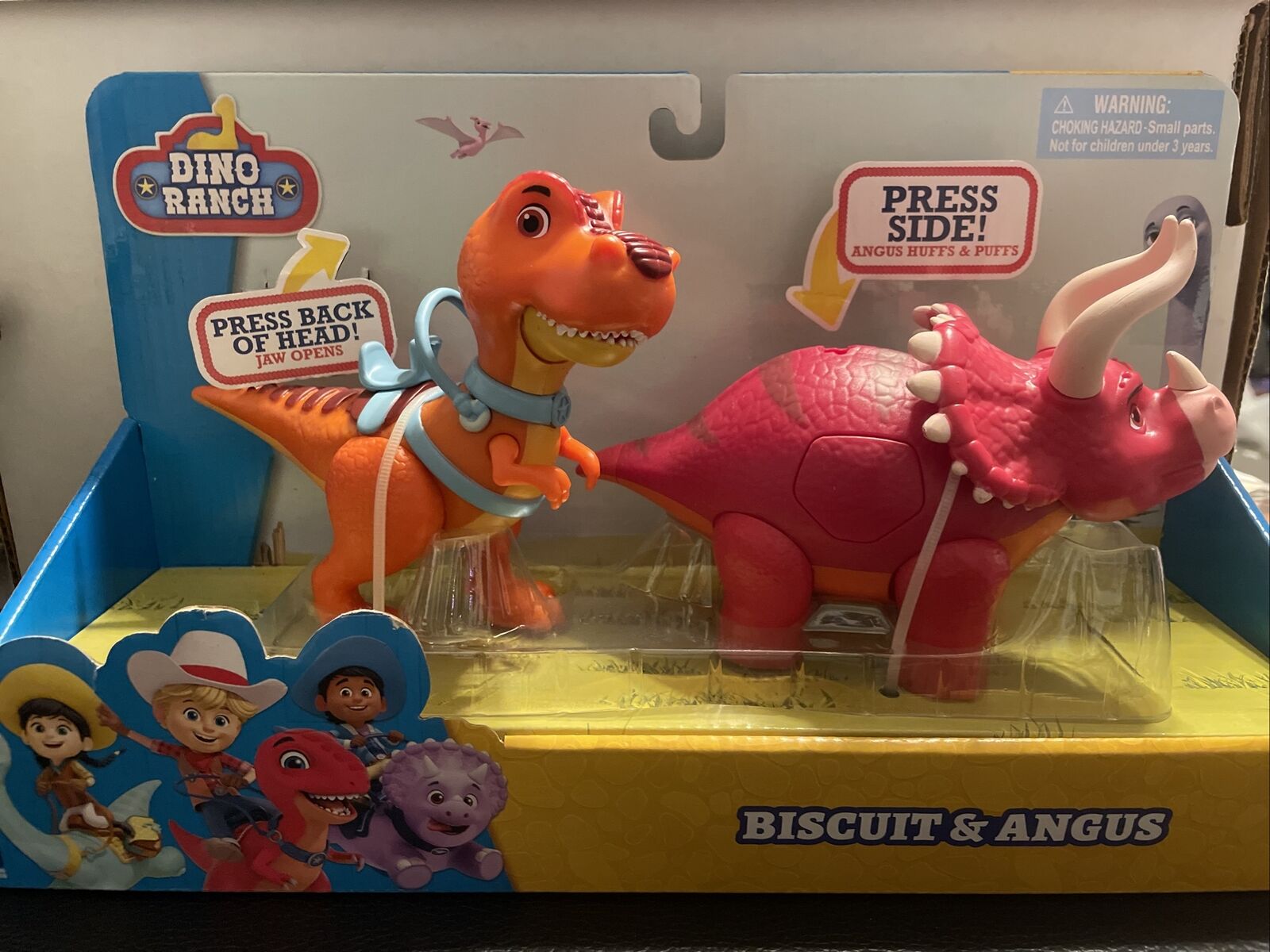 Dino Ranch Deluxe Dino 2-Pack - Features Biscuit, a 5-Inch Toy T-Rex, and  Angus, a 4-Inch Toy Triceratops - for Kids Featuring Your Favorite