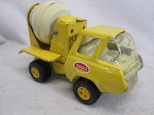 Vintage 1970's Mini-Tonka yellow cement mixer toy truck