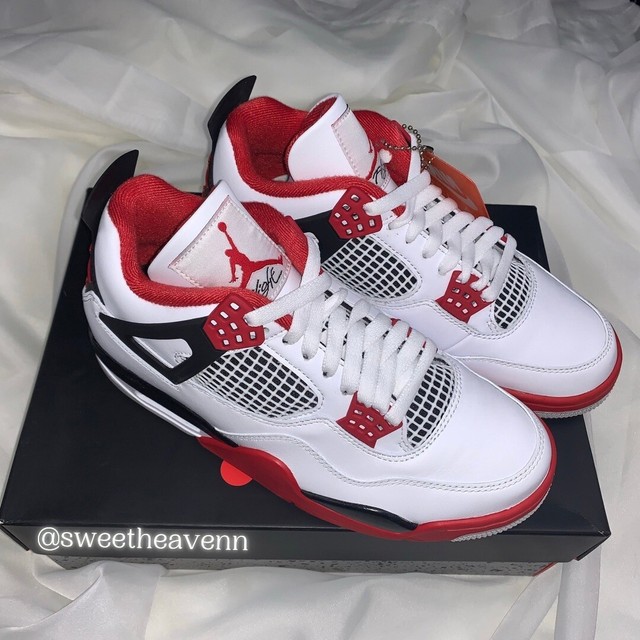 fire red 4s size 6.5