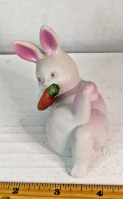 Vtg White Pink Tumbling Bunny Carrot Figurine Ceramic Easter  No Chips Or Cracks