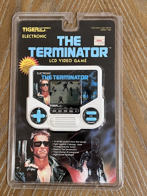 Vintage 1988 Tiger Electronics THE TERMINATOR LCD Handheld Video Game