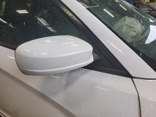 Used Right Door Mirror fits: 2020 Dodge Charger w/o police package w/o blind spo