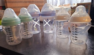 Babyzubehör, 4 Babyfläschchen 260ml Tommee Tippee