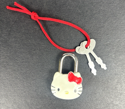 Hello Kitty Padlock and Keys Set | Vintage 90s | Sanrio Retro
