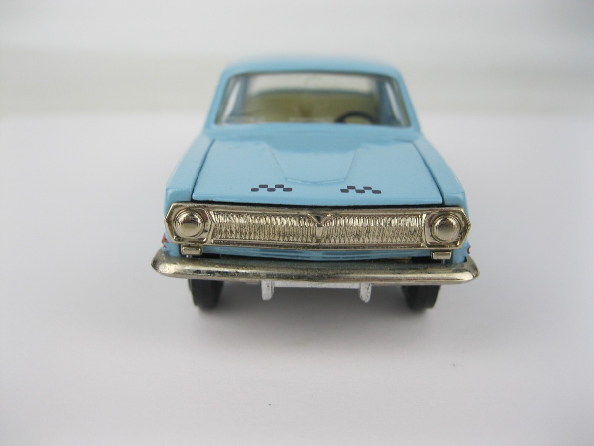 VOLGA Gaz 24 TAXI Diecast Car metal Model 1:43 made in USSR