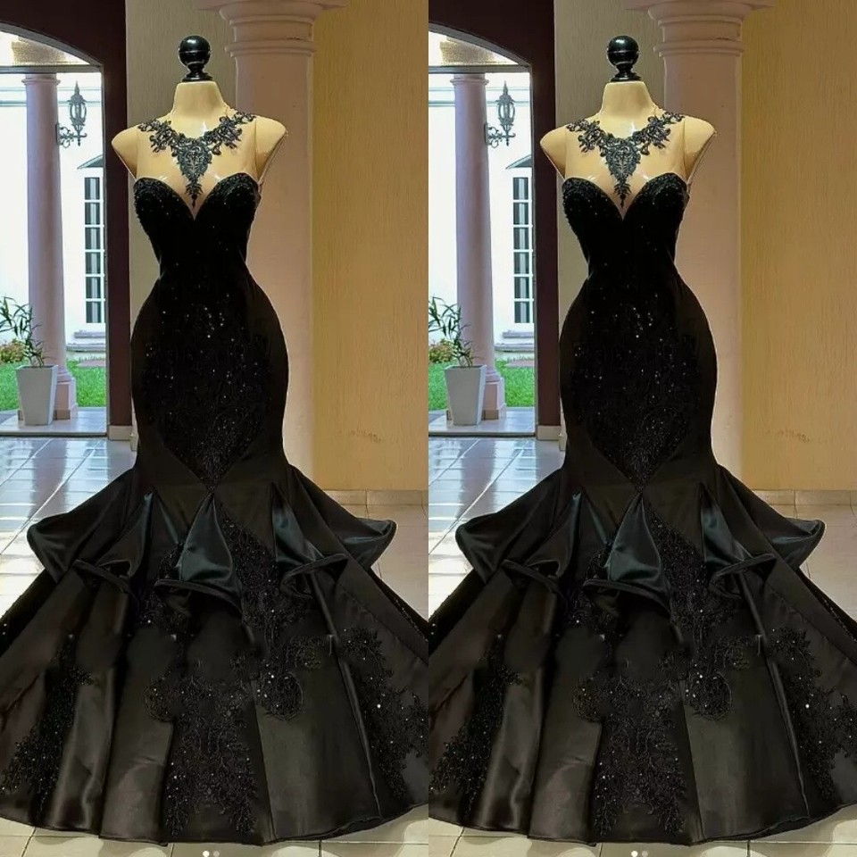 Glamorous Black Lace Mermaid Evening Gown Sweetheart Sheer Corset Prom Dress DP2582