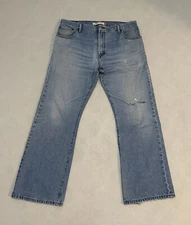 Vintage Boot Cut Levi’s 517 Jeans Light Wash 36x30 Distressed