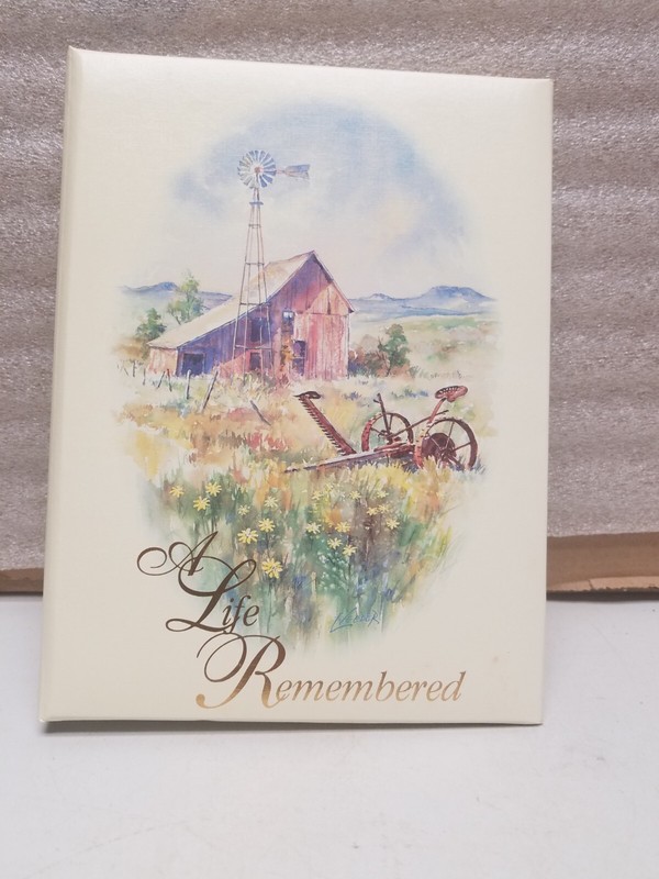 A Life Remembered Funeral Guest Book RB6