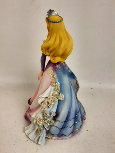 Aurora Sleeping Beauty Figurine Disney Showcase Enesco Figurine Couture De Force - Picture 8 of 17