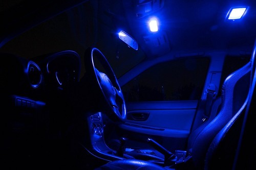 192 194 W5W 168 Xenon Brand New 2 Pcs Blue T10 5-SMD Wedge 5050 LED Light Bulbs - Picture 3 of 4