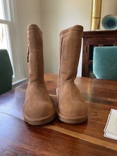 Girls Uggs K Larynn size 3 Chestnut