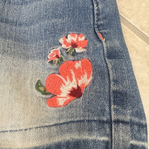 Jordache Overalls Girls Size 7/8 Denim Shortalls Embroidered Flower Vintage Boho - Picture 4 of 9