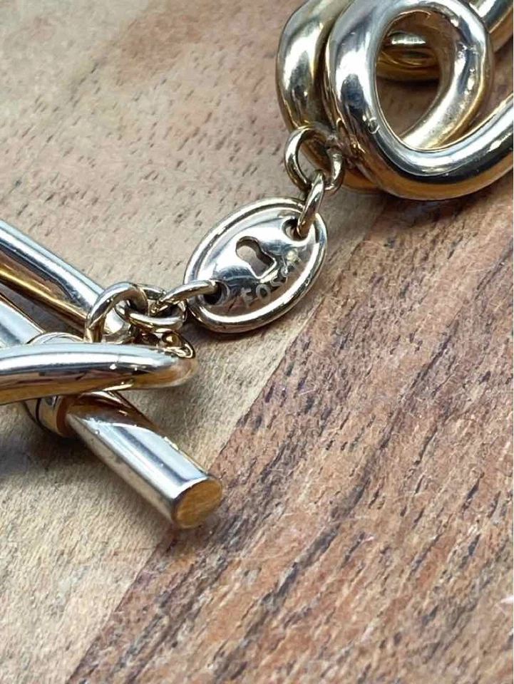 Brazalete de eslabones de cadena de palanca de oro rosa fósil de segunda mano Foto 4 de 4