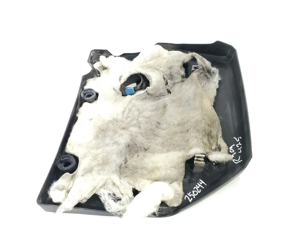 Capa de motor usada serve: 2012 Mazda 5 grau A - Imagem 2 de 4