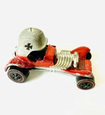 Hot Wheels Redline 1970 Red Baron w/ Sharp Point Iron Cross Original Knight