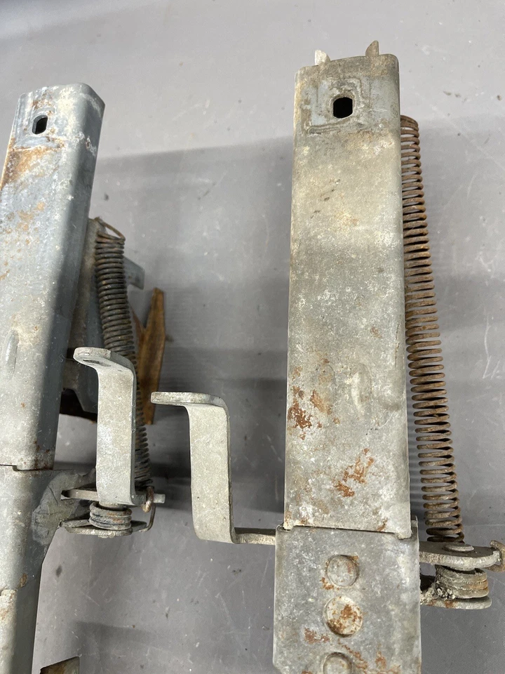 Chevy Belair 1955 1956 1957 asiento de banco pistas Star Chief Super 88 150 210 OEM OE Foto 4 de 4