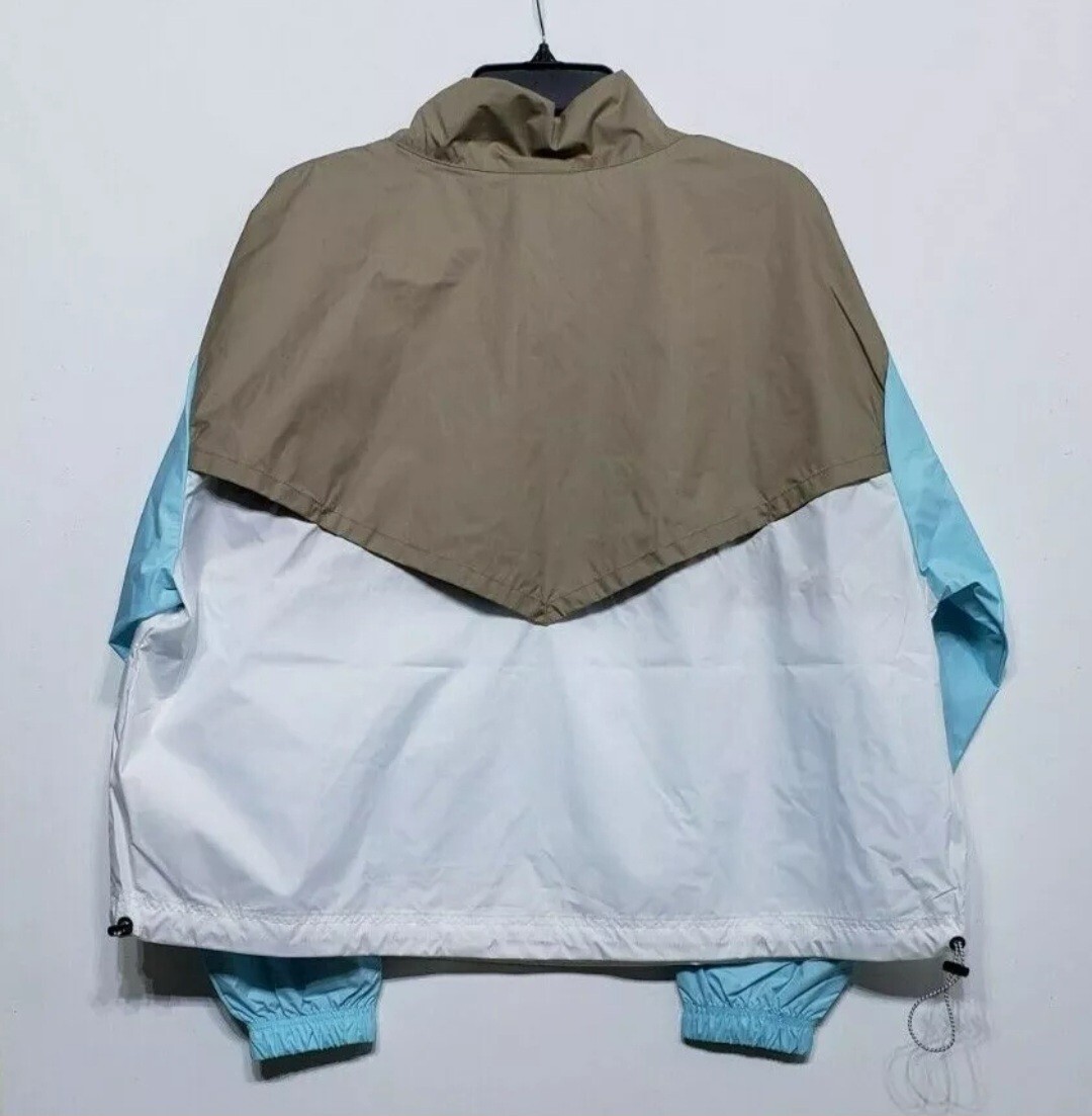 nike sportswear women's icon clash anorak woven jacket