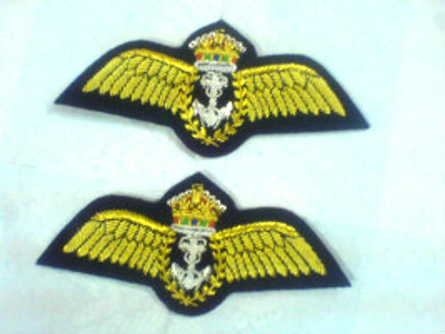 BRITISH ROYAL NAVY FLEET AIR ARM BULLION WIRE PILOT KING OR QUEEN CROWNS WINGS - Picture 12 of 16
