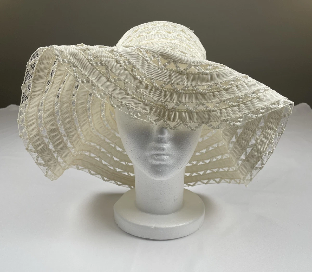 Vintage Marionette Wide Brim Womens Hat W/ Box Ivory Floral Ribbon 15\