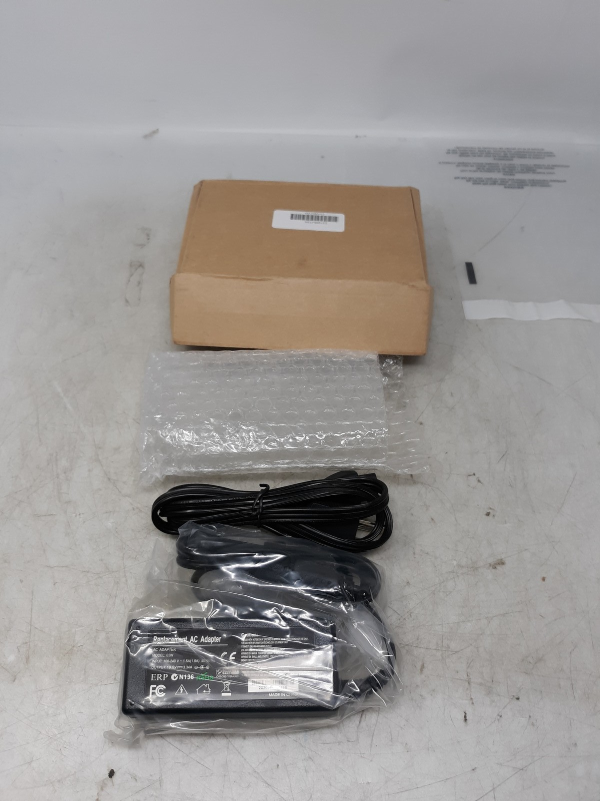 Mgjn9 19.5v 3.34a 4.5*3.0 Dc Power Supply
