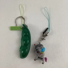Popping Pea Pod Fidget Keychain Edamame Seed Tokidoki Unicorno Frenzies Clip