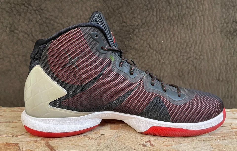 Zapatos de baloncesto Air Jordan Super.Fly 4-10,5-negro/blanco infrarrojo 23-768929-002 Foto 3 de 4