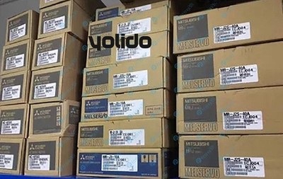 1PC NEW MITSUBISHI Servo Drive MR-J4W3-1010B