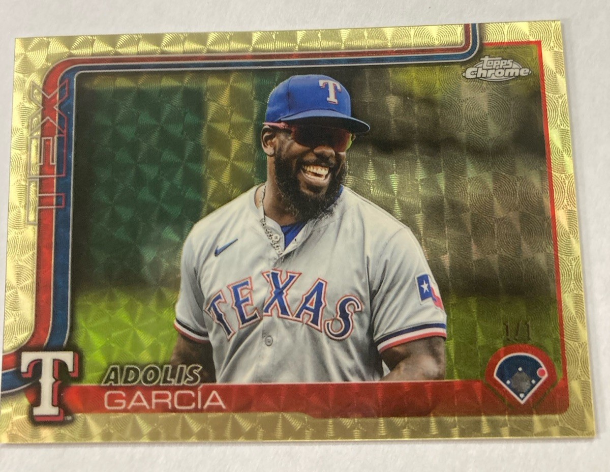 2025 Topps Chrome - Image Variation Adolis Garcia #293 SUPERFRACTOR 1/1
