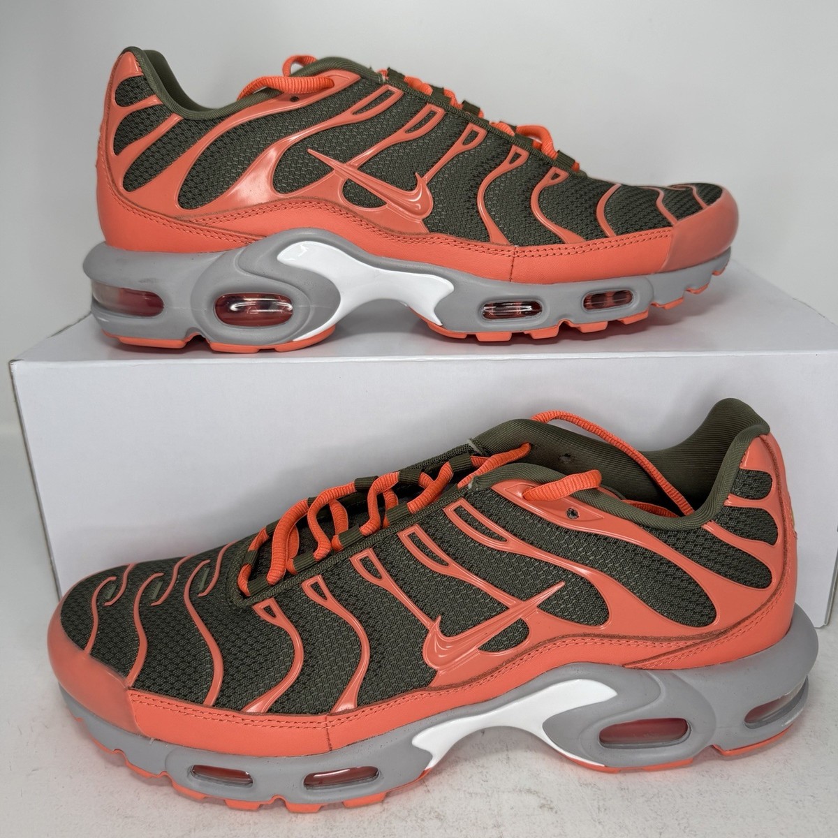 Nike Air Max Plus By You ID Olive Coral Peach Womens Size 10.5/9M