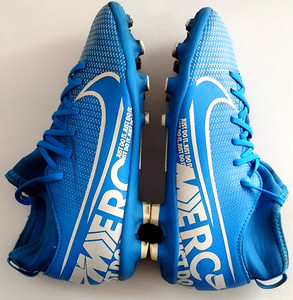 Nike Football Merc Mercurial Size 1Y Blue Cleats/Shoes Cleaned