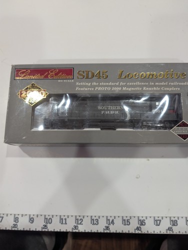 PROTO 2000 ~ SOUTHERN PACIFIC SD45 LOK # 8864 MIT DCC STECKER ~ HO SCALE | Zustand: Used