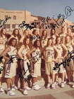 University of Washington Women’s Basketball Team Signed Color Photo Vintage