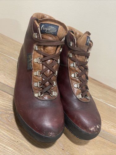 Vintage Vasque Hiking Boots Sundowner 