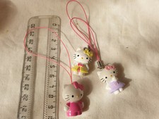 SORPRESINE CIONDOLO CELLULARE HELLO KITTY