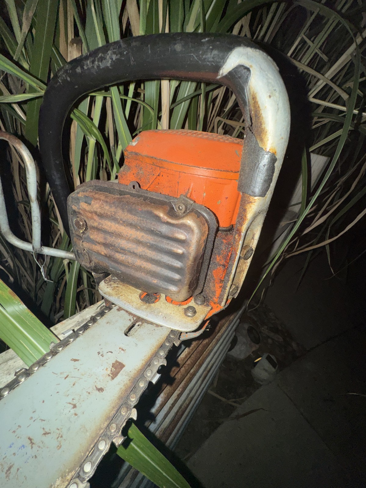 Vintage Husqvarna 480 CD Chainsaw Gas Saw For Parts or Repair Untested ...
