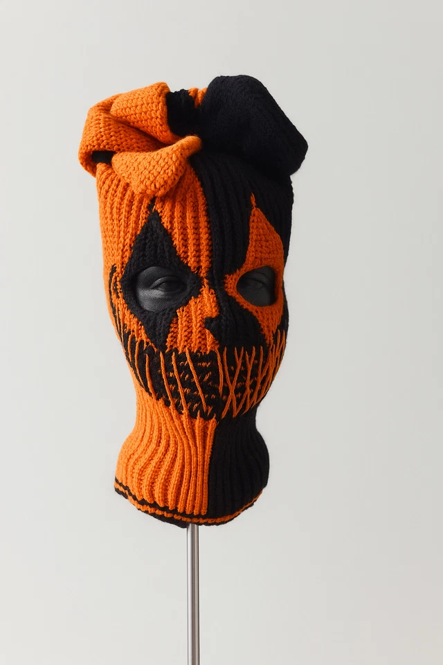 Knitted Pumpkin Skull Ski Mask: Halloween Horror Balaclava - Image 3 of 4