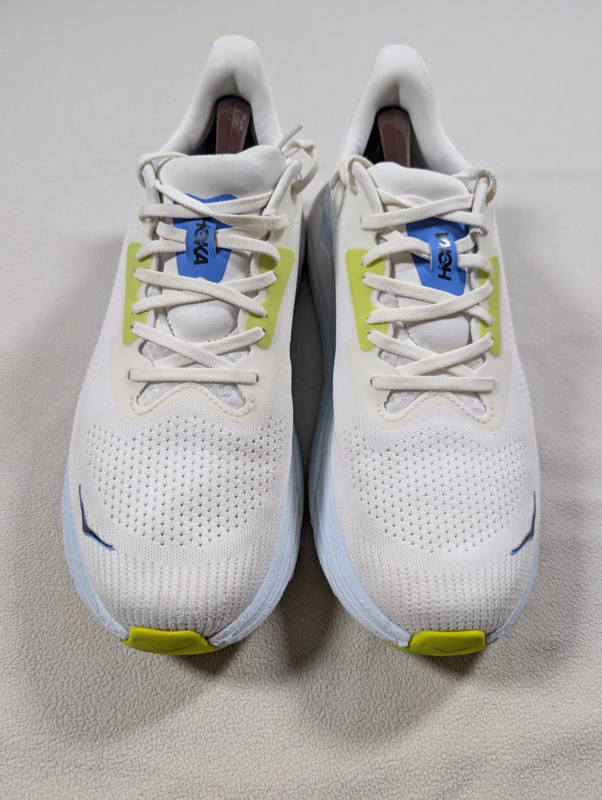 Hoka One One Arahi 7 Running Shoes Blanc De Blanc Blue White Mens Size 12.5 D thumbnail 2