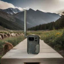 SPYPOINT LM-2 Cellular Trail Camera