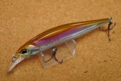 Duo  Realis Jerkbait 85 F        (M659MY3