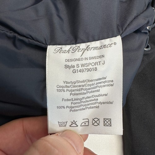 Peak Performance Sportjacke Damen Größe S schwarz Kapuze durchgehender Reißverschluss Übergangszeiten - Bild 13 von 14